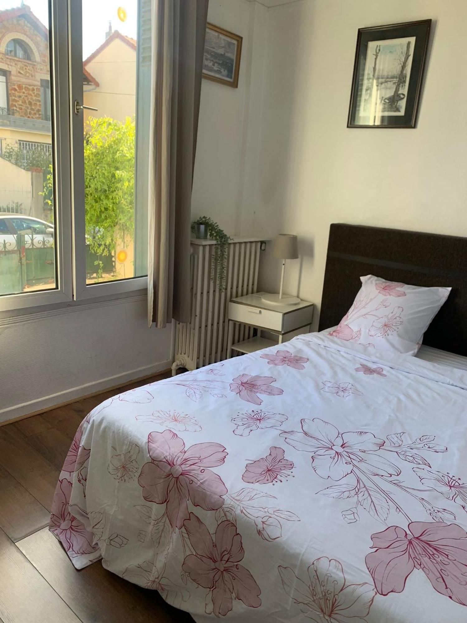 Grand Appartement Avec Terrasse & Jardin A 5 Minutes De Paris Cachan Exterior foto